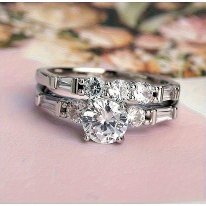 Women's Engagement Wedding Ring Two-Piece Set, 0.16 oz Silvery Inlaid with Cubic Synthetic Zirconia, Luxurious Round Gemstone, Suitable for Daily Wear and Weddings, April Birthstone, Synthetic Cubic Synthetic Zirconia, Festiv