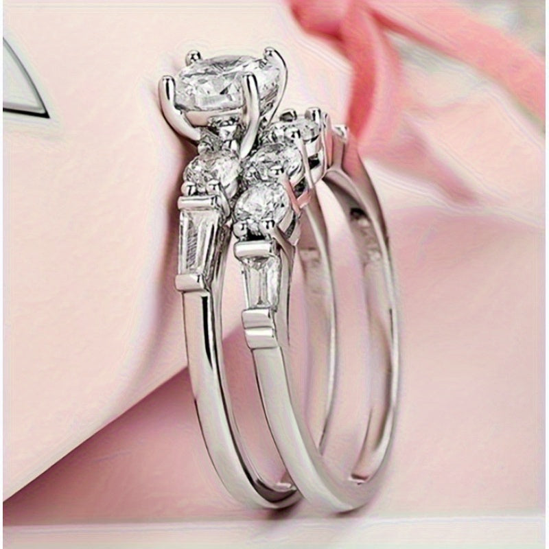 Women's Engagement Wedding Ring Two-Piece Set, 0.16 oz Silvery Inlaid with Cubic Synthetic Zirconia, Luxurious Round Gemstone, Suitable for Daily Wear and Weddings, April Birthstone, Synthetic Cubic Synthetic Zirconia, Festiv